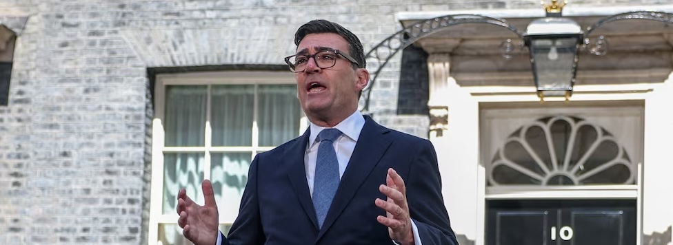 Il Regno Unito vuole cancellare una delle ultime discriminazioni anticattoliche nelle istituzioni