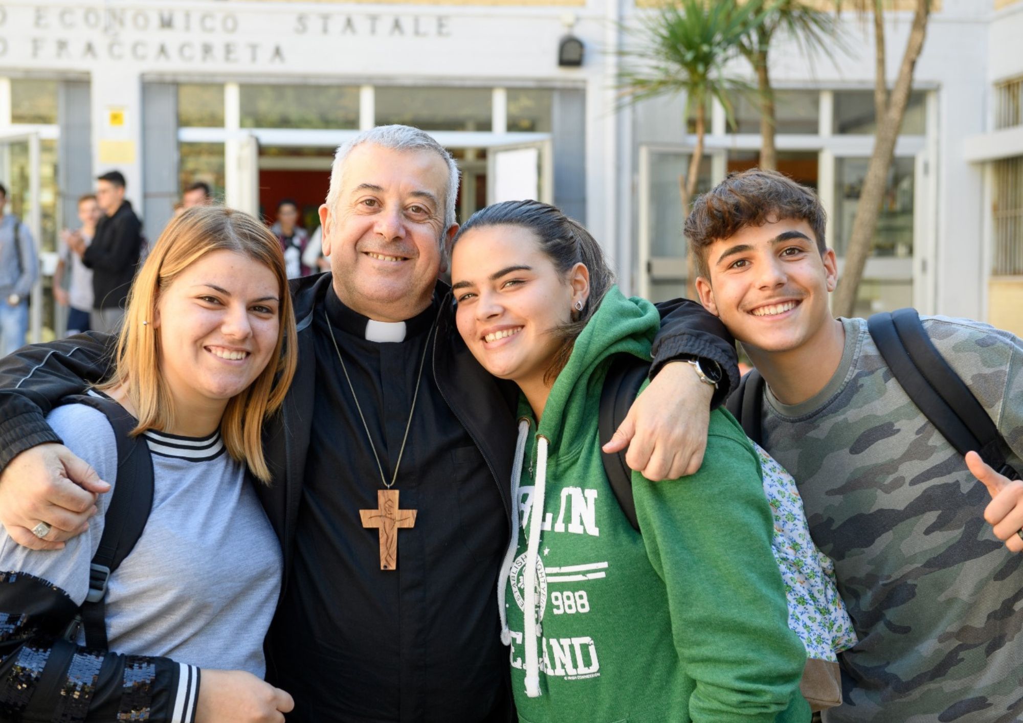 La guerra al Papa passa anche dai social: Checchinato e la critica a Leone XIV
