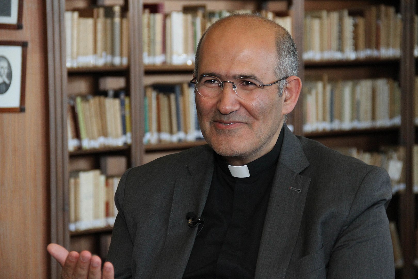 Card. Tolentino de Mendonça: «Scomunica Viganò conseguenza delle sue posizioni»