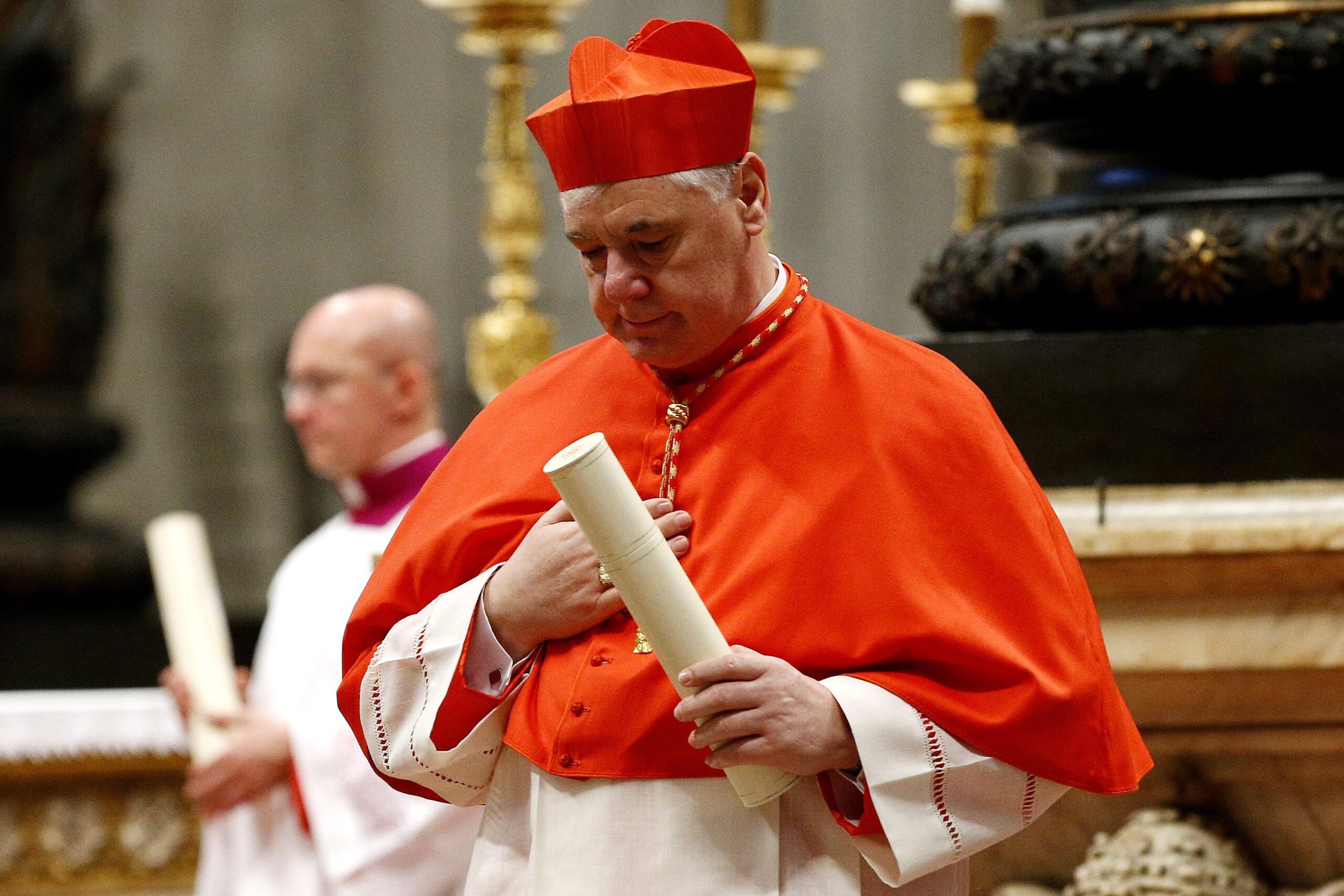Müller contro la Fraternità San Pio X: «Appellarsi alla Tradizione contro Roma è una contraddizione»