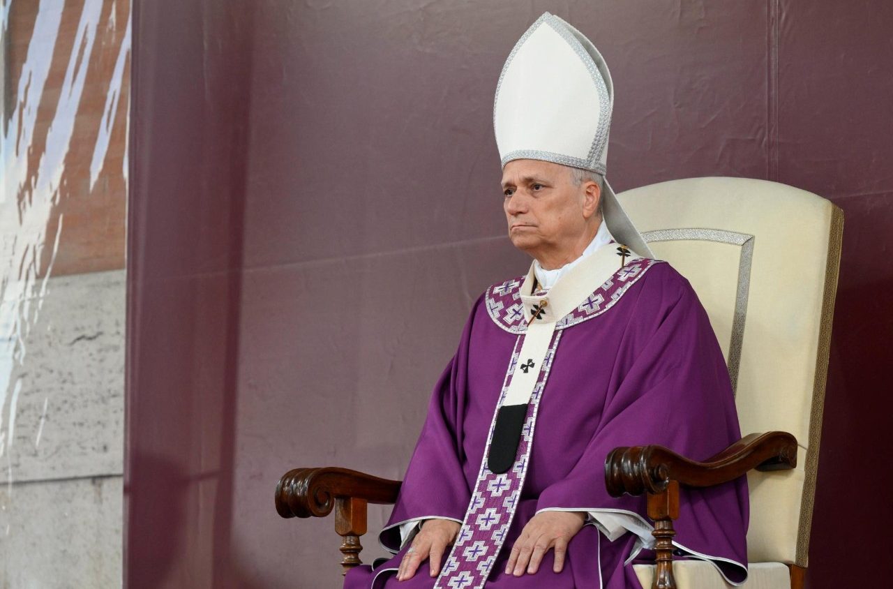 Il Papa torna al Verano e celebra Messa: «La carità vince la morte»