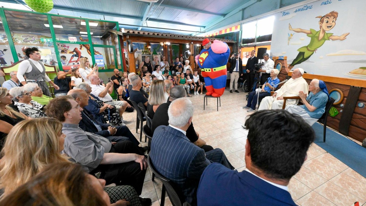 Papa Francesco ai circensi: «Grazie perchè fate sorridere la gente»