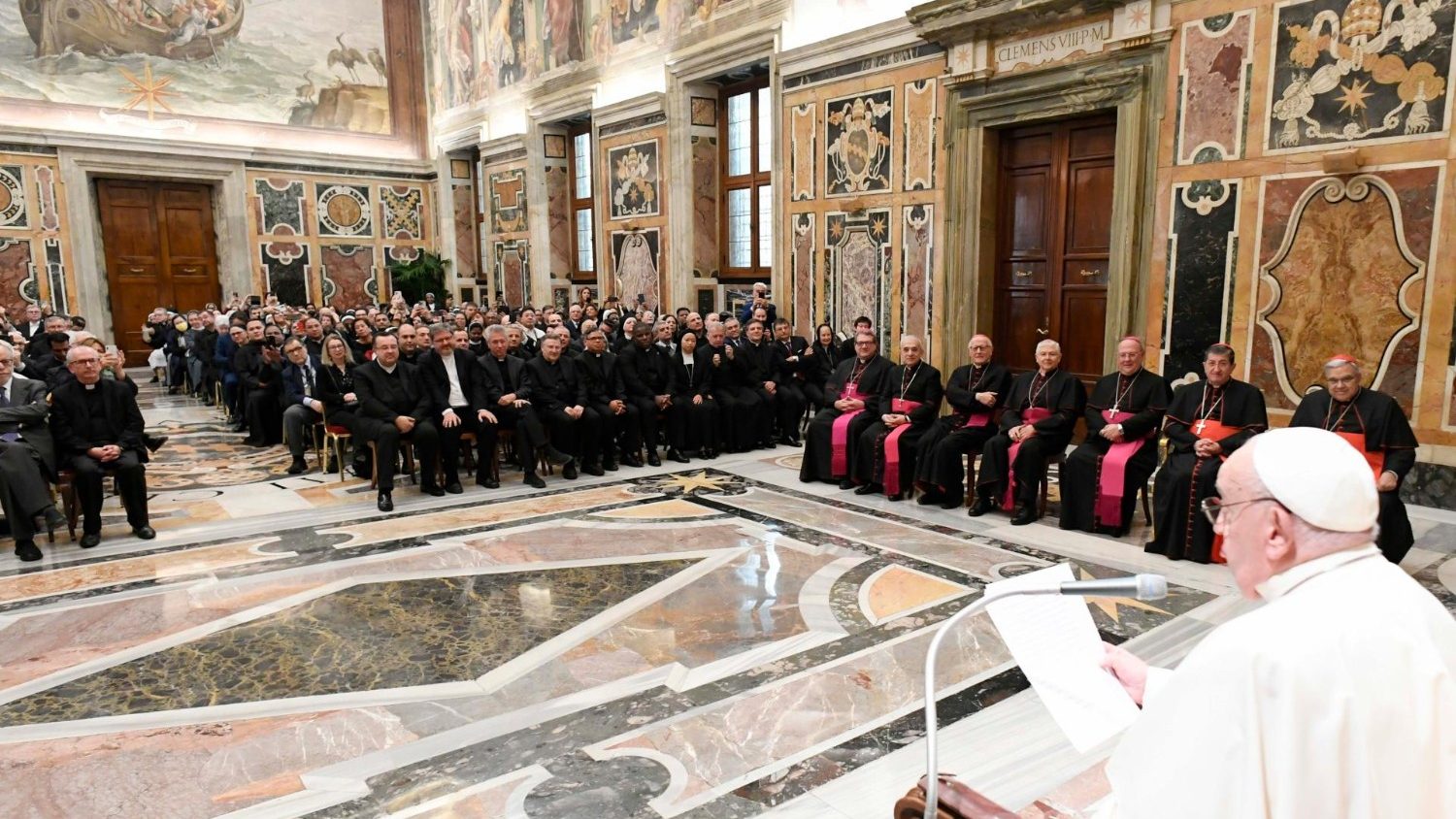 Papa Francesco: «Oggi in tante parti del mondo ci sono martiri che danno la propria vita per Cristo».