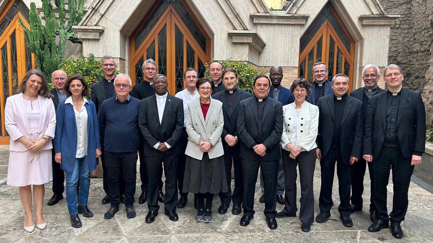 Leone XIV alla Commissione Biblica: leggere le Scritture con gli occhi di chi soffre