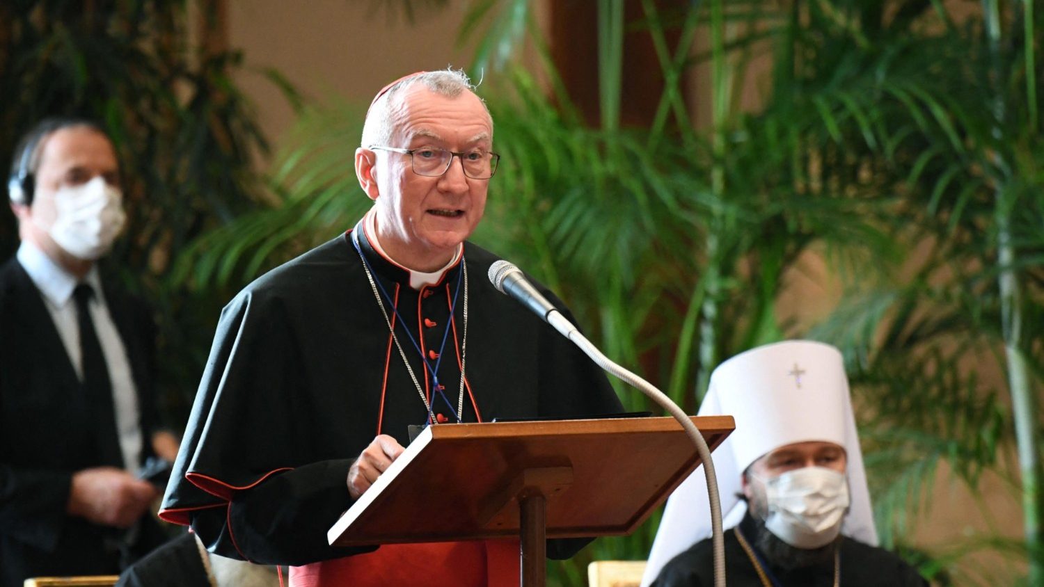 La Santa Sede invita al negoziato
