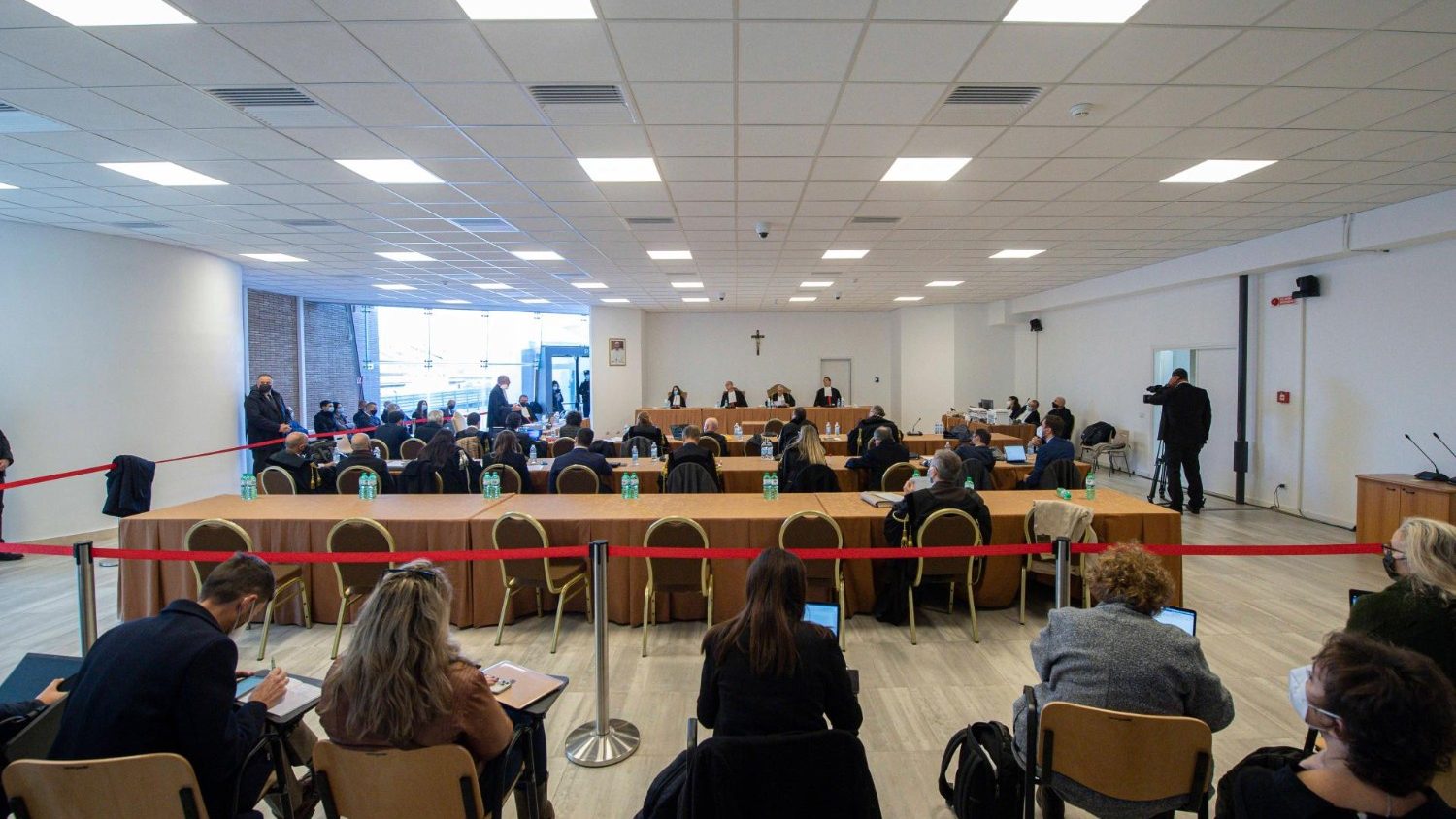 Processo Sloane Avenue: l'ennesimo pugno di mosche