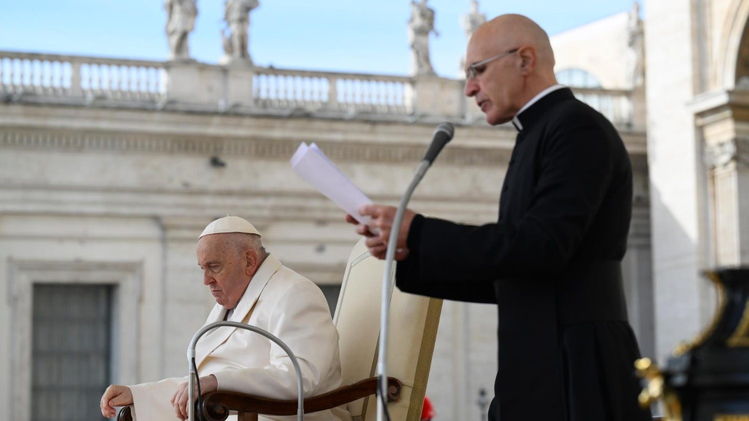 Papa Francesco all'udienza generale: «la virtù cresce e può essere coltivata»