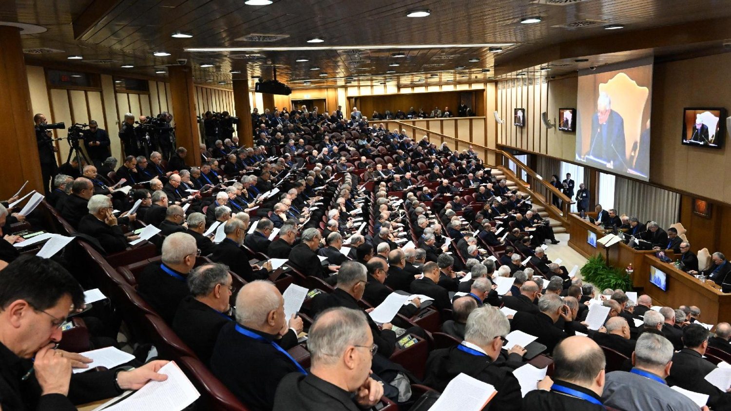 I vescovi italiani in Vaticano per l'assemblea generale