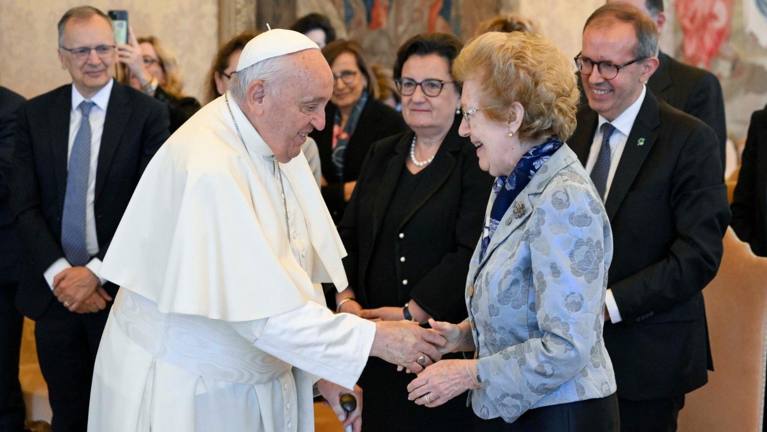 A luglio il concistoro per Acutis ed altri beati. A settembre due viaggi apostolici