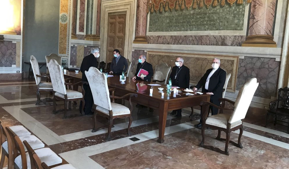 Diocesi di Roma. I prefetti contro il Papa: «Nomini un Vicario subito!»