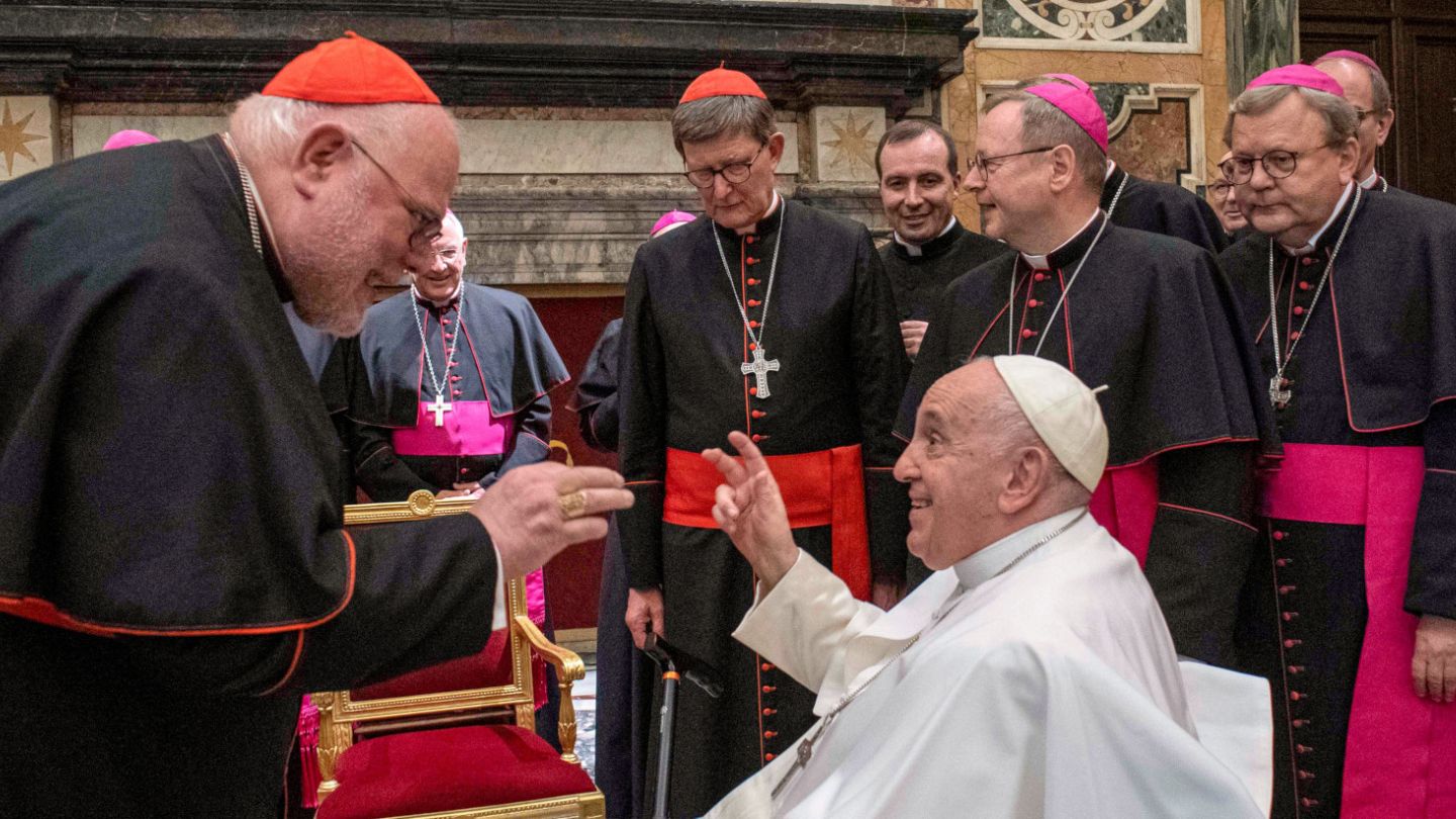 Vescovi tedeschi ormai verso lo scisma. Il Papa contro il Sinodo in Germania