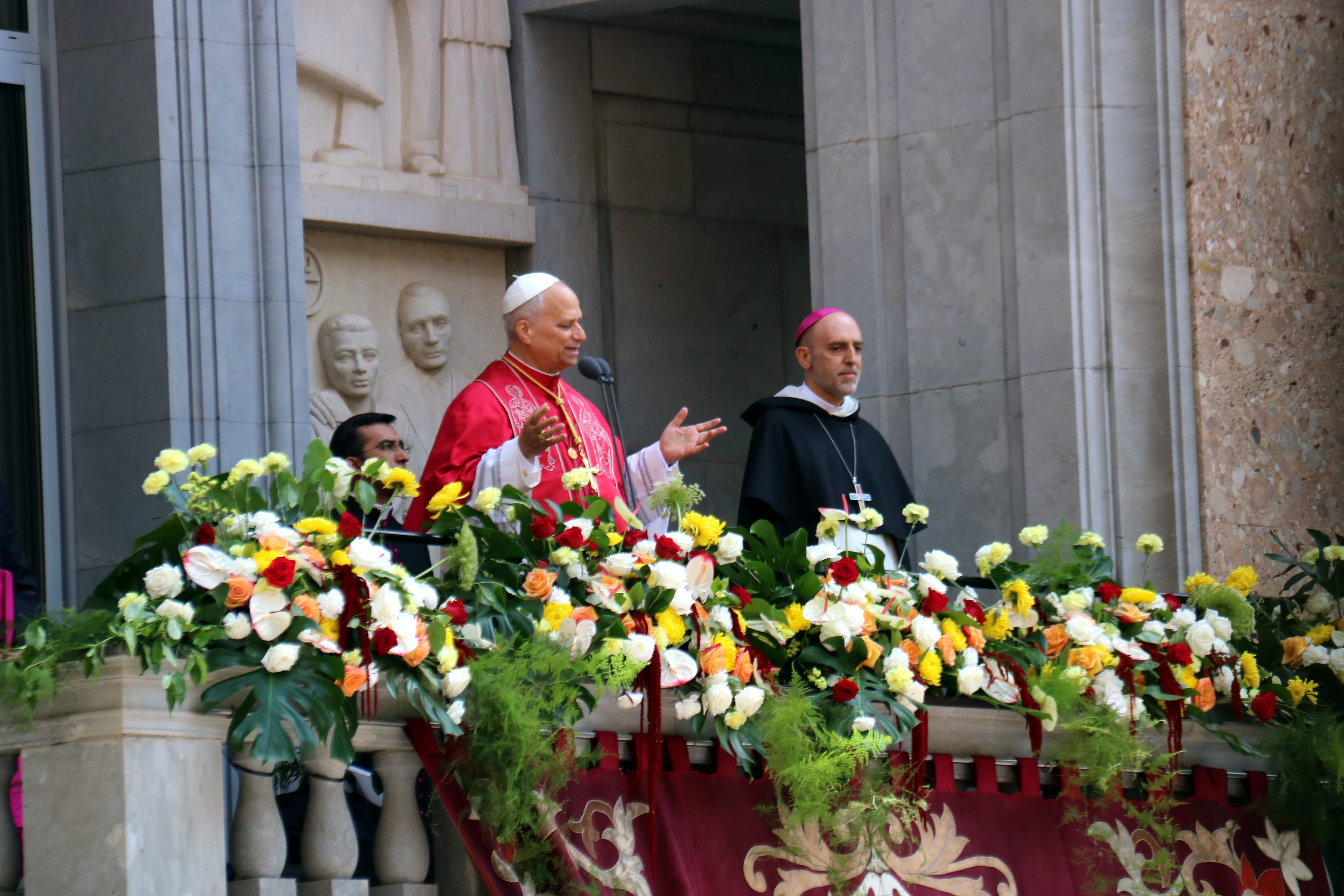 Leone XIV ai monaci benedettini: «Il mondo ha bisogno di modelli che ci invitino a vivere momenti di silenzio, a pregare»