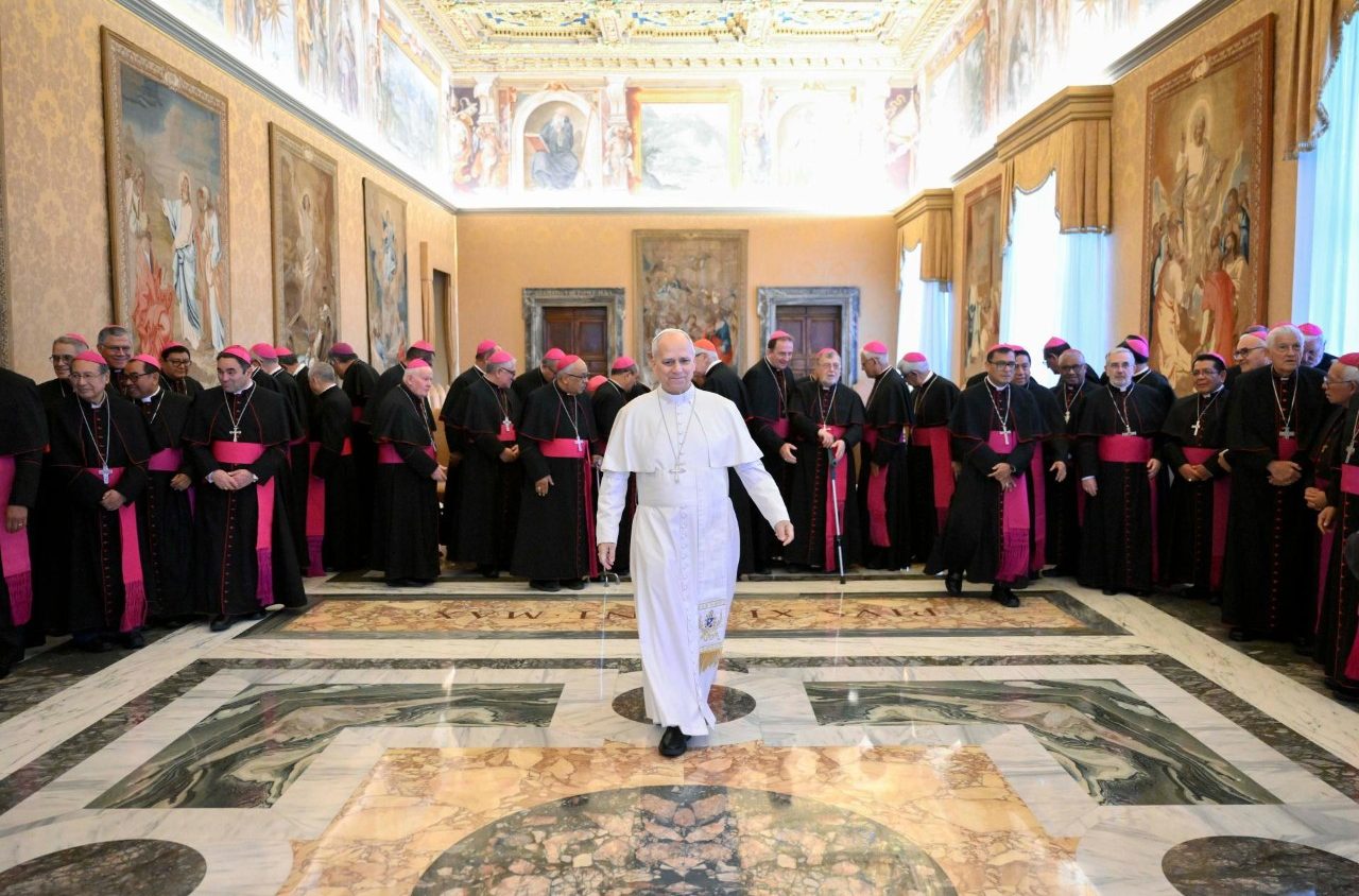 Cosa propone il Sinodo per i rapporti tra vescovi e religiosi e per le visite ad limina