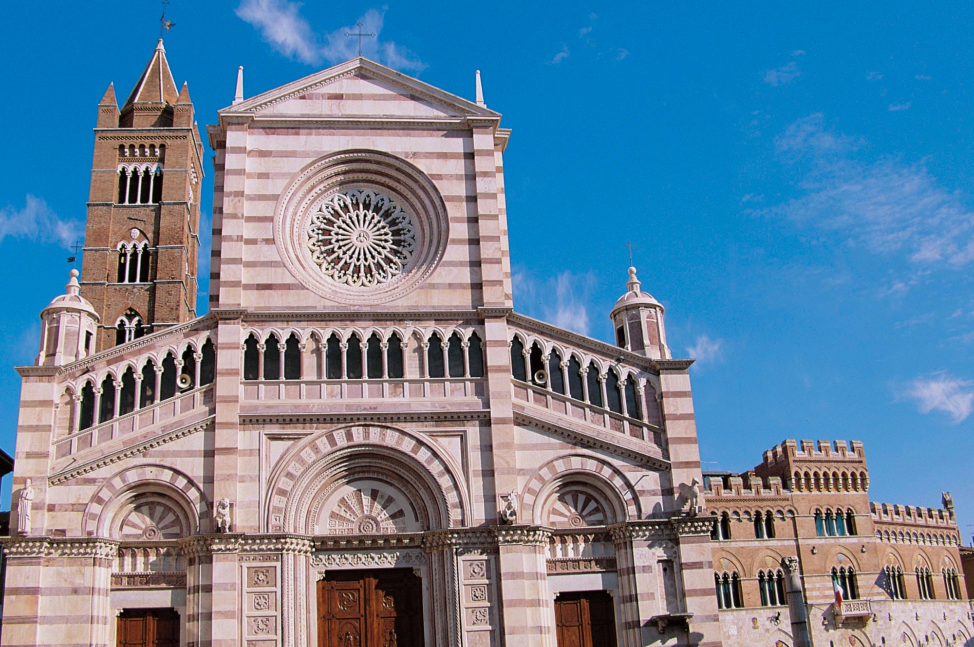 Grosseto ha il suo nuovo vescovo. Ecco chi è