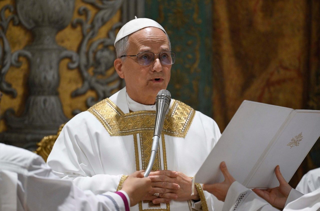 Santa Messa in Sistina. Leone XIV: "Sparire perchè rimanga Cristo"