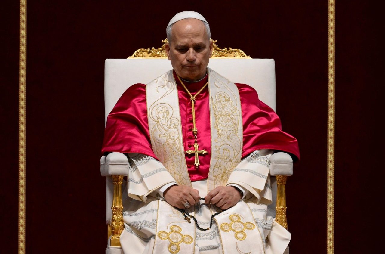 Leone XIV in San Pietro: «Fermatevi! È il tempo della pace»