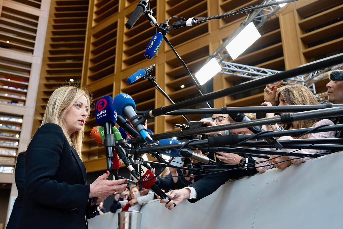 Global State of Democracy Report 2025: l’Italia arretra sulla libertà di stampa