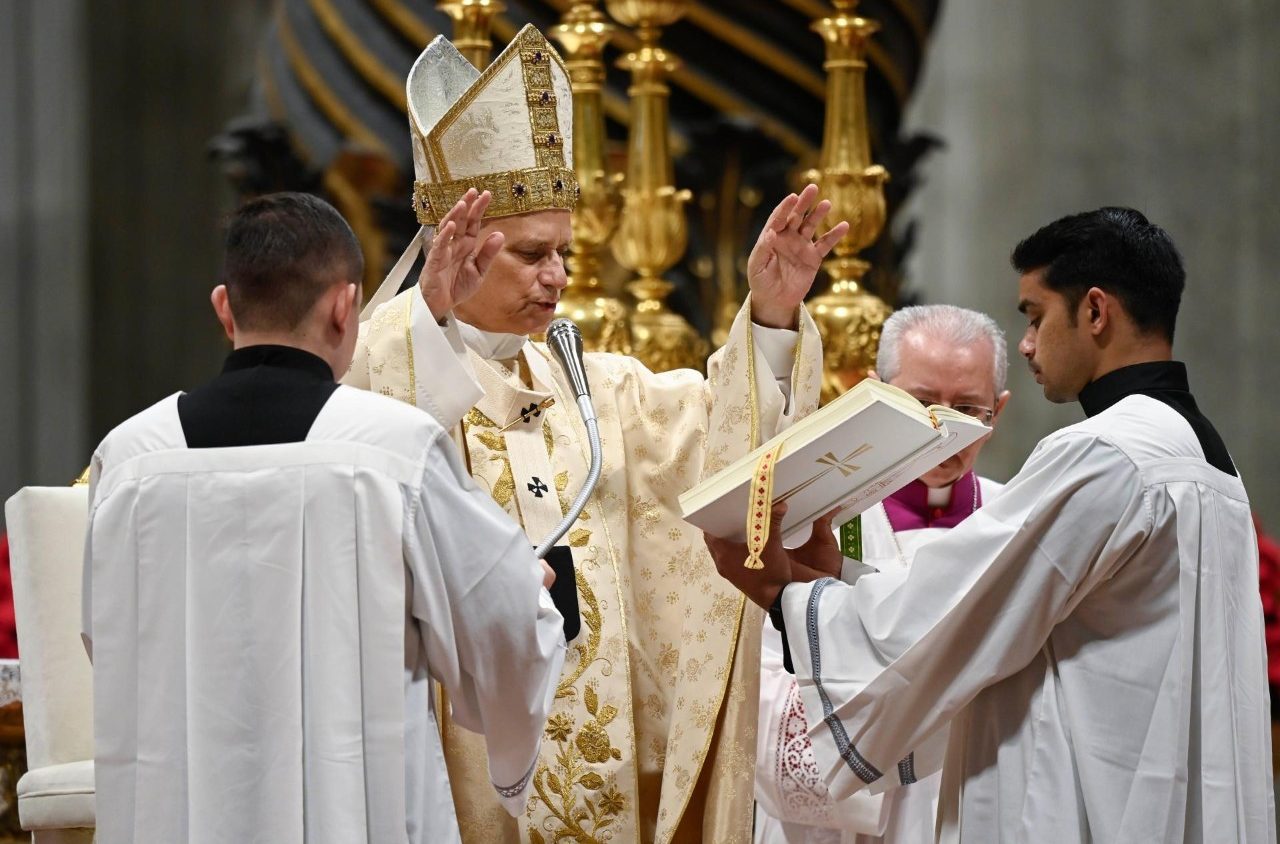 Natale. Leone XIV: «Quando la fragilità altrui ci penetra il cuore allora già inizia la Pace»