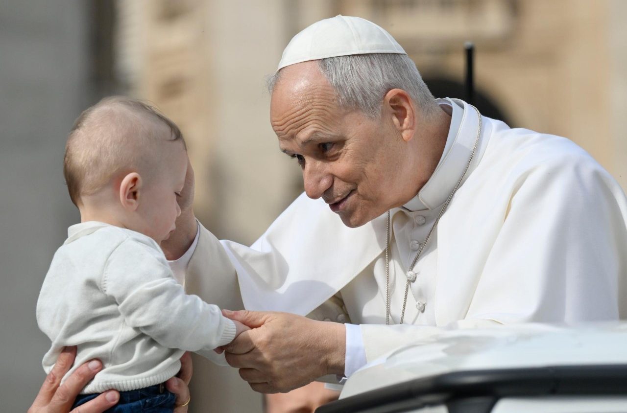 Leone XIV riparte da Lumen gentium: la Chiesa “realtà complessa” tra volto umano e mistero divino