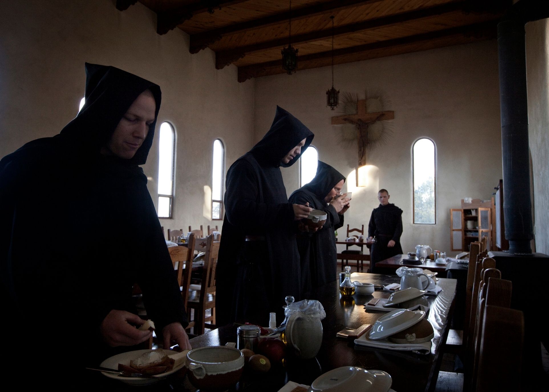 Saint Benedict: the communion that disarms rigidity