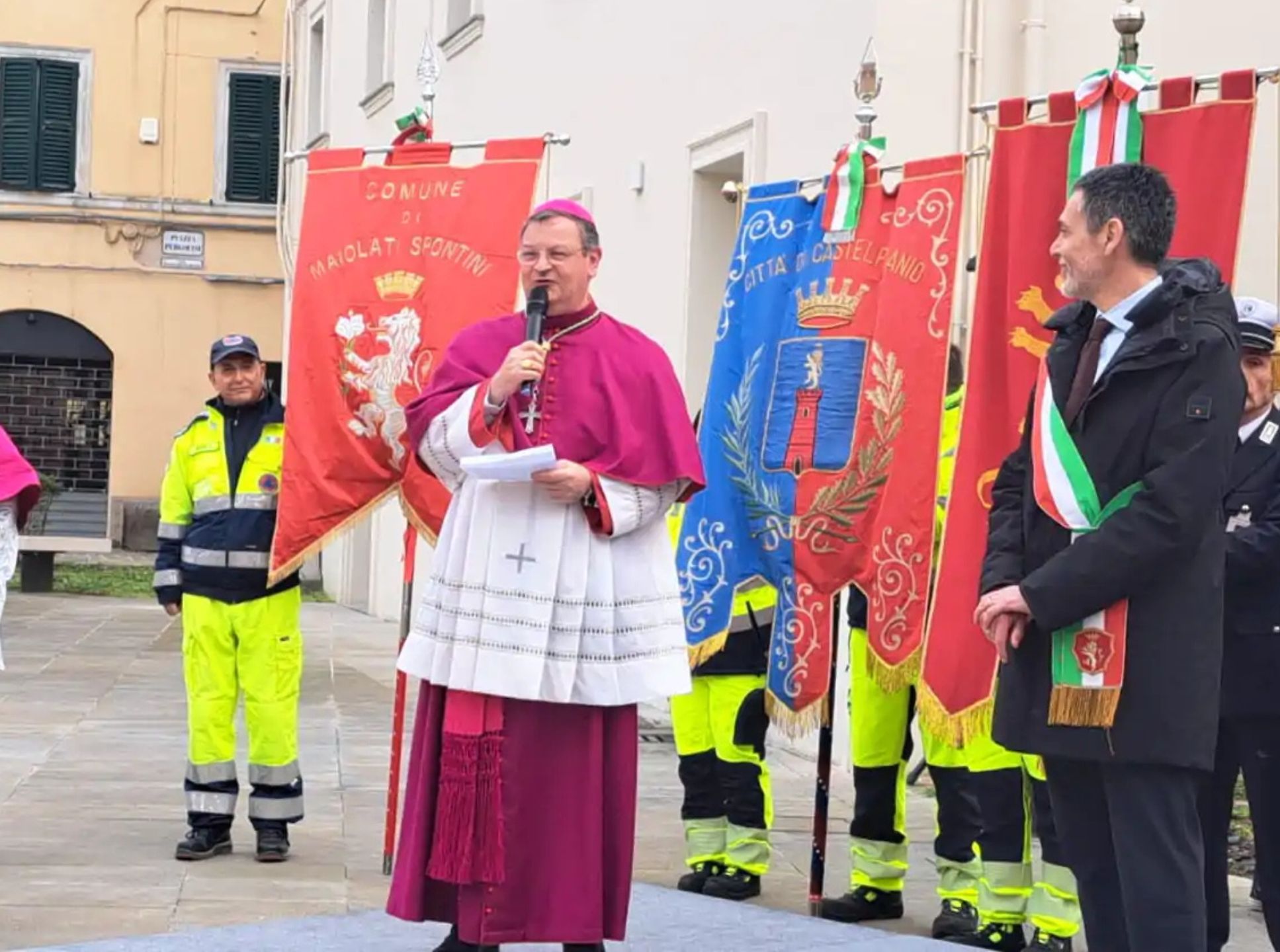 Jesi. L'ingresso del nuovo Vescovo Ricciardi