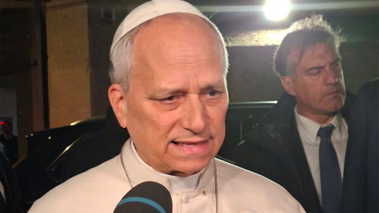 Leo XIV condemns ‘unacceptable threats against the Iranian people’