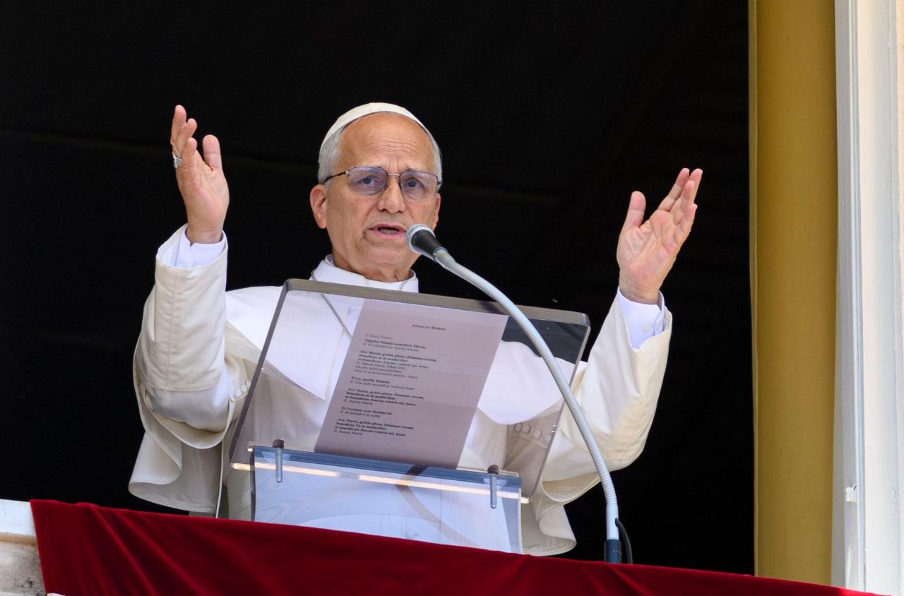 Angelus. Leone XIV: la Trinità come antidoto alle polarizzazioni