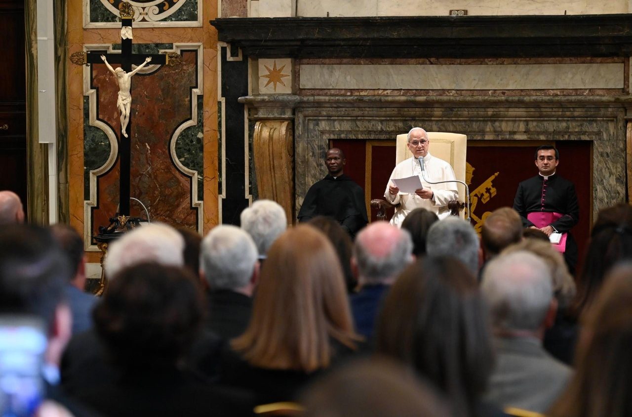 Leone XIV alla Papal Foundation: «La fede senza le opere è morta»
