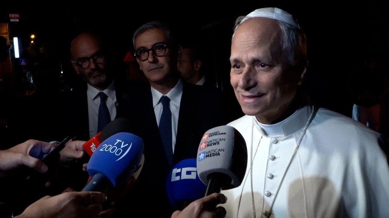 Castel Gandolfo, Leone XIV smaschera i “tradizionalisti”: il Papa non è il portavoce di una parte