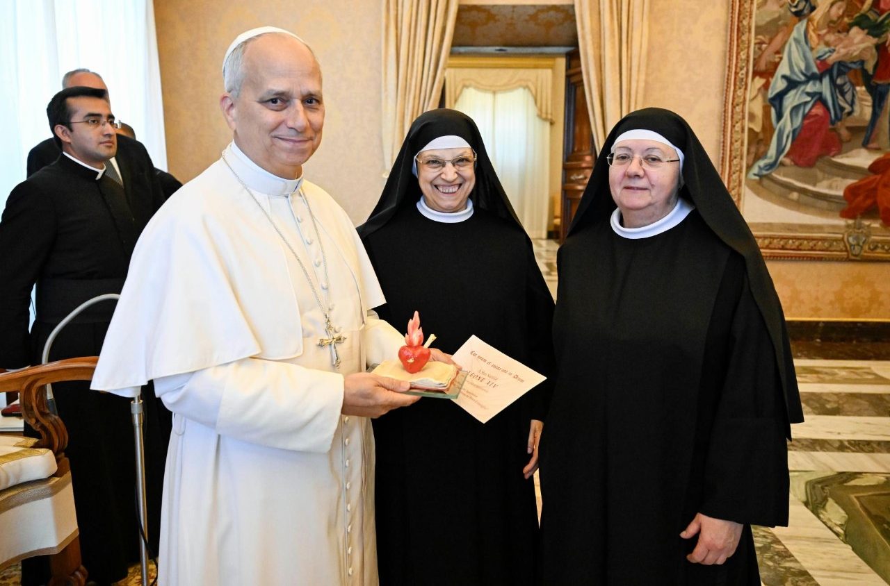 Leone XIV alle monache agostiniane: la vita contemplativa è un dono che illumina la Chiesa