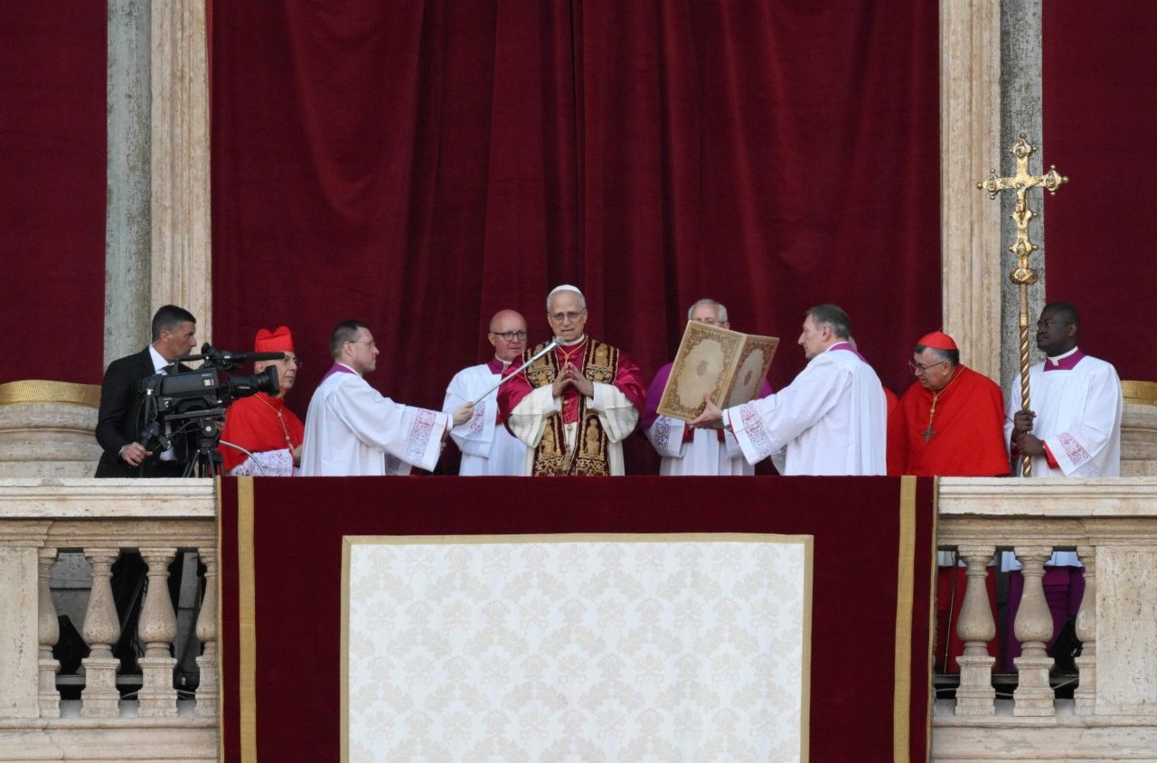 Editorial. León XIV: la caricia de Dios para Su Iglesia.