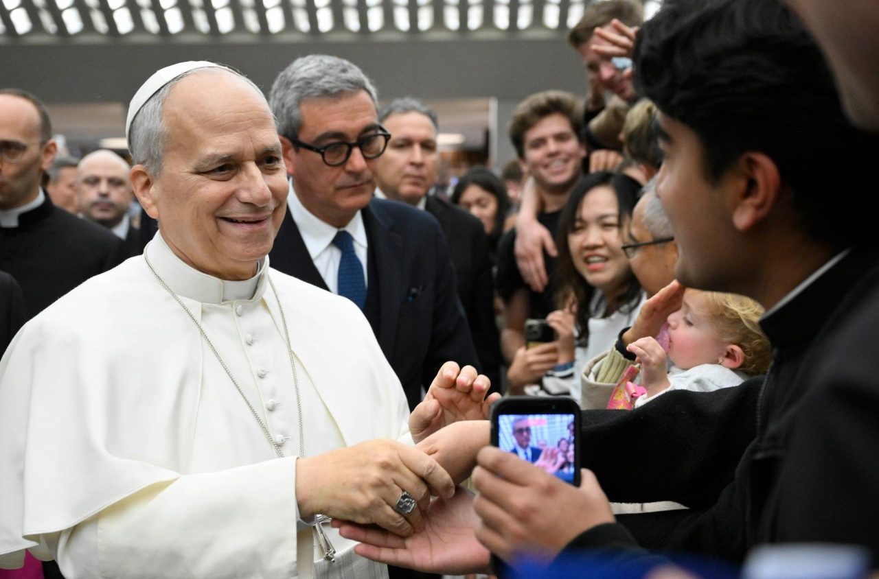 Udienza Generale. Leone XIV: «La Chiesa non smette mai di riflettere sul valore delle Sacre Scritture»