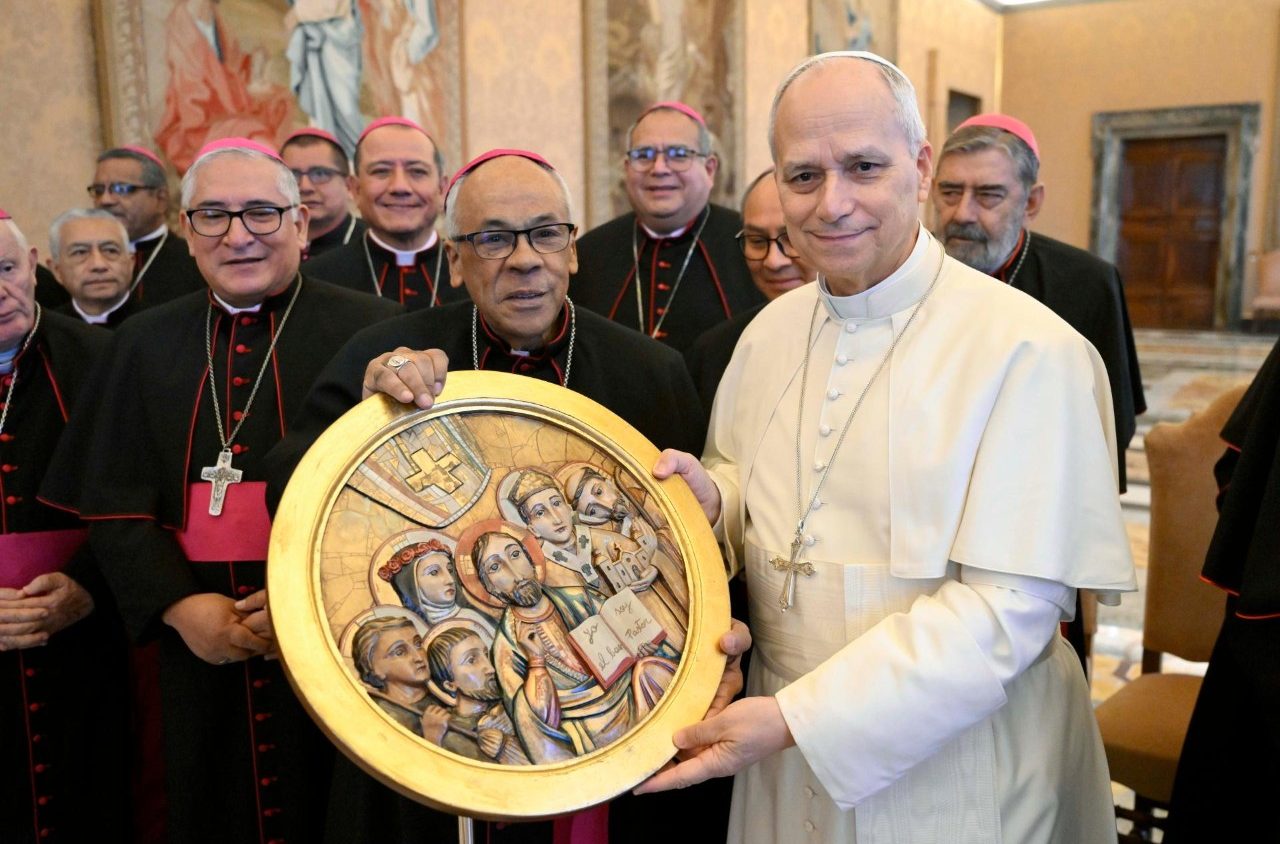 Leone XIV ai vescovi del Perù: “Vivere ad instar Apostolorum”