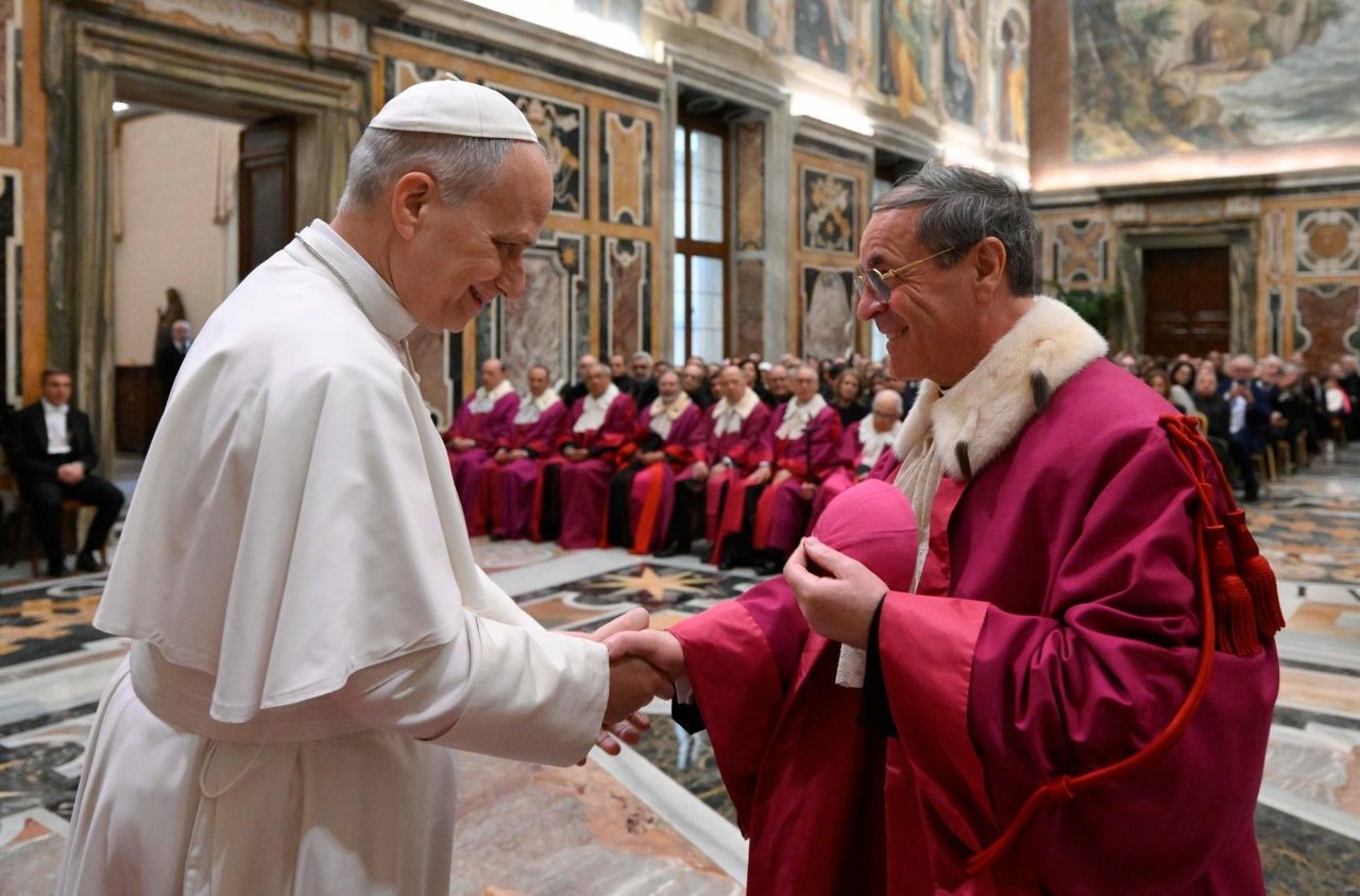 Rota Romana. Leone XIV: «Veritatem facientes in caritate. Deontologia esemplare e no alla burocrazia che ferisce la verità»