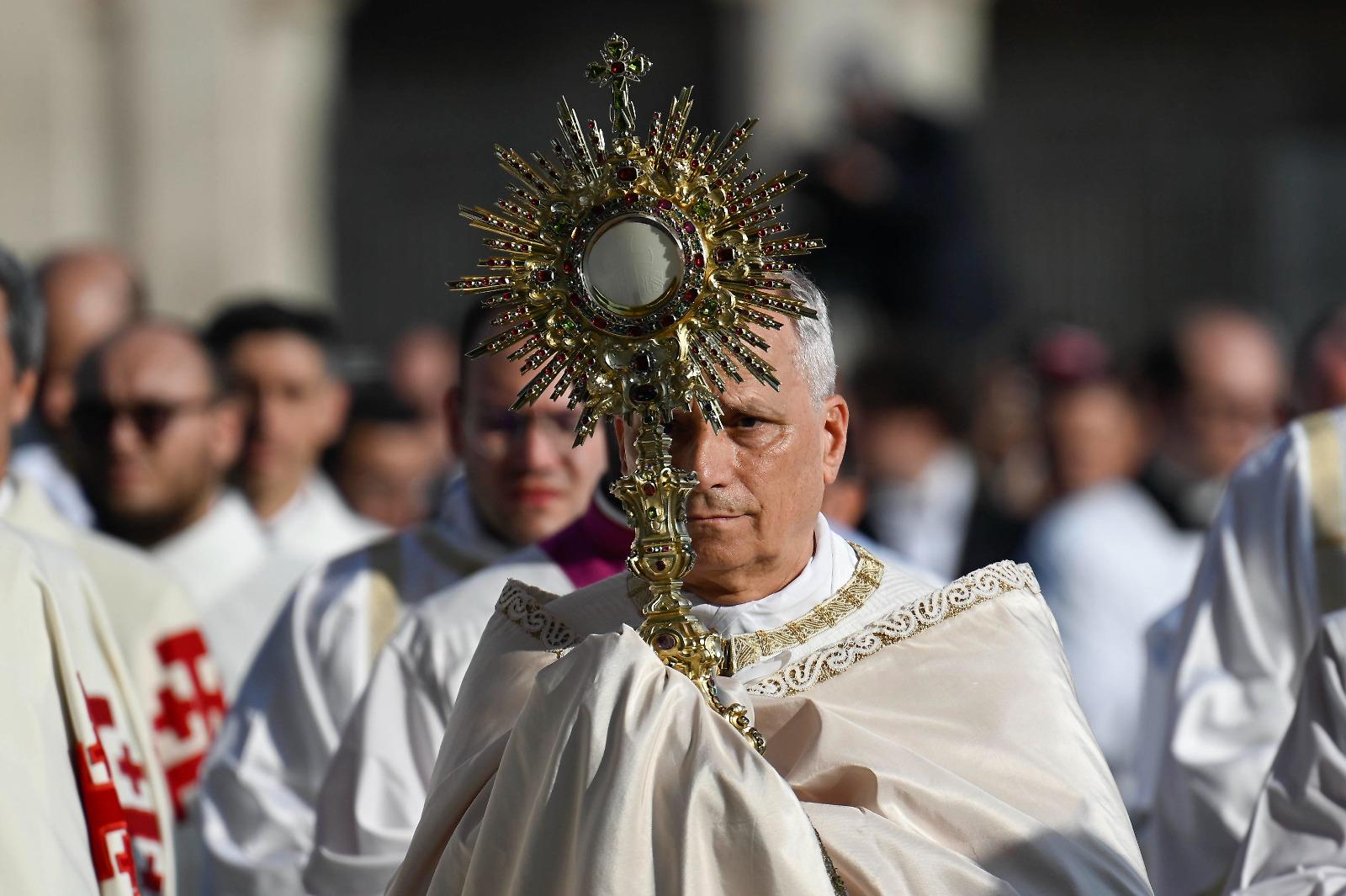 Corpus Christi: Pope urges the Church to rediscover the beauty of the procession