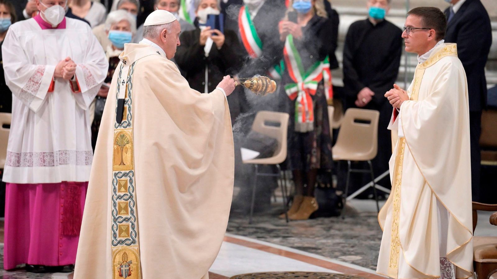 La ruota gira in Curia: cade un altro fedelissimo di Bergoglio