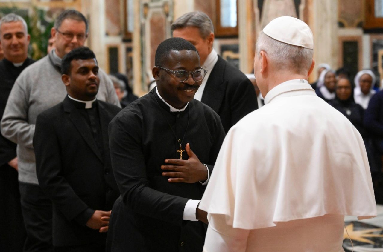 Leone XIV ai religiosi e alle religiose: «Conservare nelle comunità un sincero e generoso spirito di famiglia»