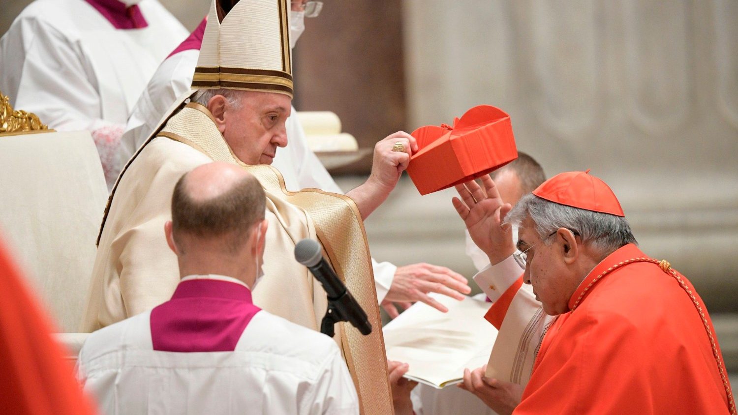 Dicastero delle Cause dei Santi: Promulgati i decreti