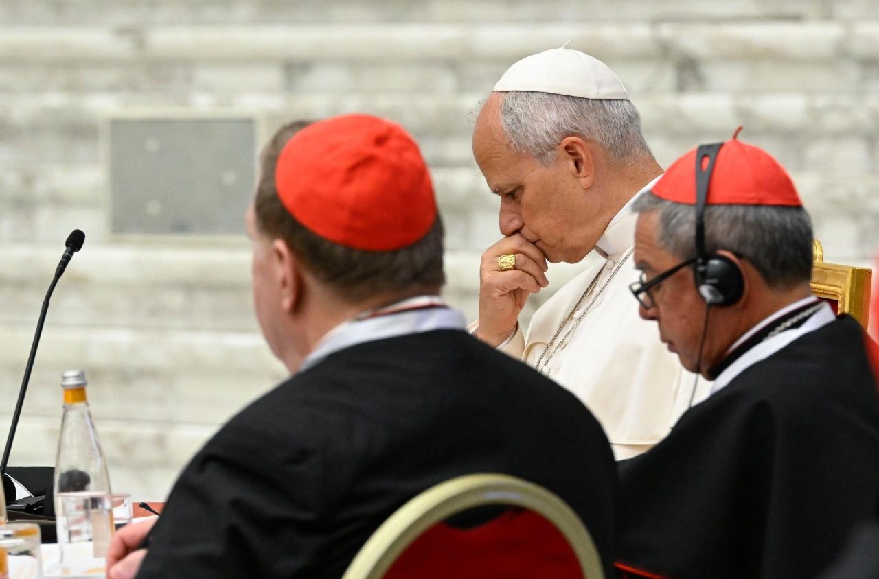 Más allá de la «guerra justa»: los cardenales vuelven sobre el capítulo V y contraponen la civilización del amor a la cultura del poder