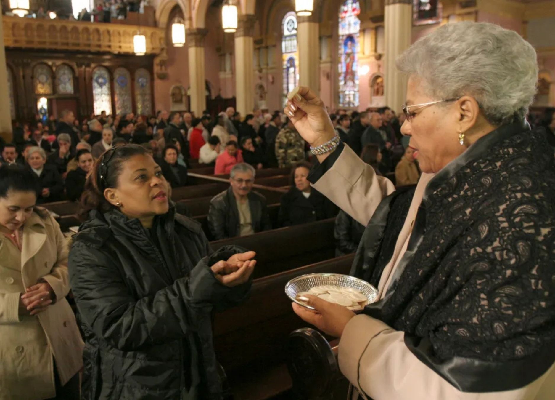 Donne nella Chiesa o potere nella Chiesa? Il vero obiettivo del documento cinque